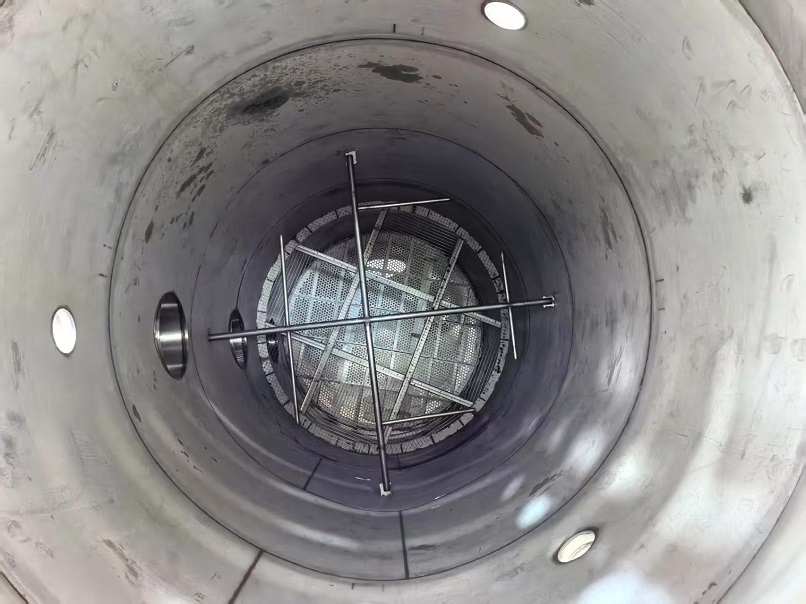 1773993126542322.jpg 急冷塔內(nèi)部2.jpg